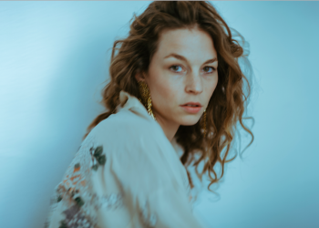 Anna Rossinelli, Kiff Aarau, White Garden, Moods Zurich, Casinotheater Winterthur, szenik,