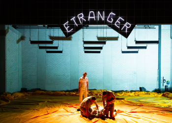 THEATER_HUNDERT JAHRE WEINEN_THEATER BASEL_C_Kim Culetto_SZENIK