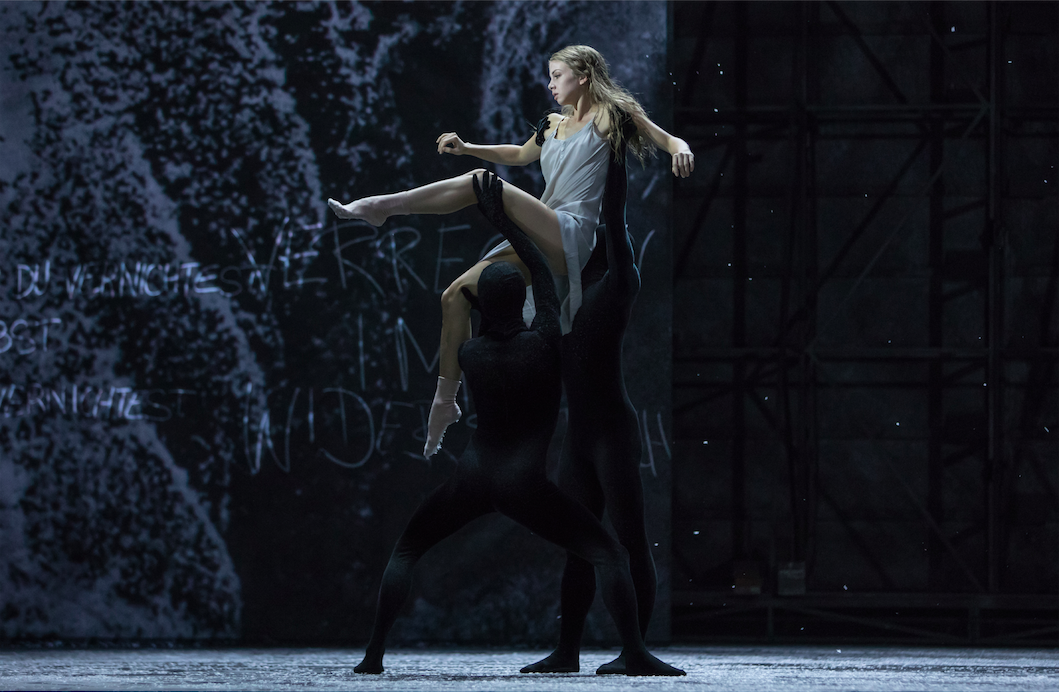 191011_Tanz_Das MADCHEN MIT DEN SCHWEFELHOLZERN_C_GREGORY BATARDON_OPERNHAUS ZURICH_BALLETT_SZENIK