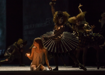191011_Tanz_Das MADCHEN MIT DEN SCHWEFELHOLZERN_C_GREGORY BATARDON_OPERNHAUS ZURICH_BALLETT_SZENIK