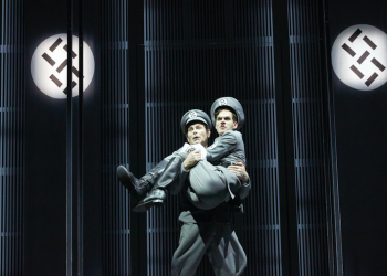 theater_DER GROSSE DIKTATOR_KONZERT THEATER BERN_ANNETTE BOUTELLIER_SZENIK