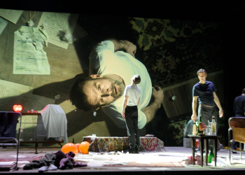 THEATER_IWANOW_SCHAUSPIEL STUTTGART_C_THOMAS AURIN_SZENIK