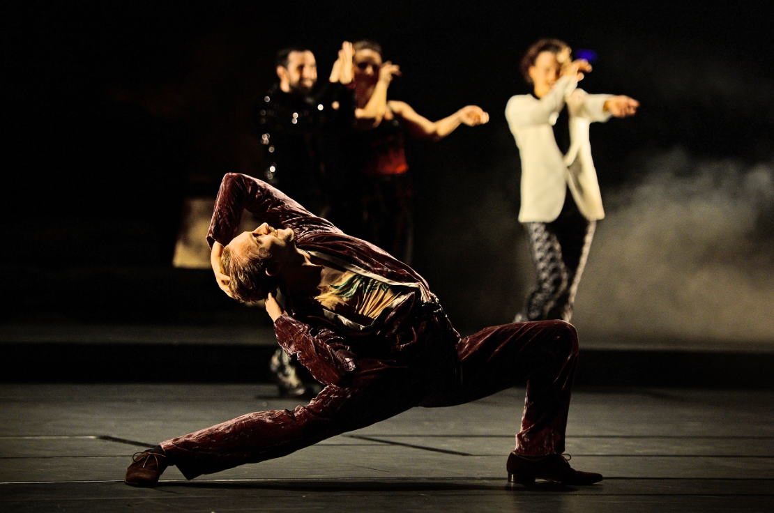 TANZ_TAMBORA_STAATSTHEATER MAINZ_C_ANDREAS ETTER_SZENIK
