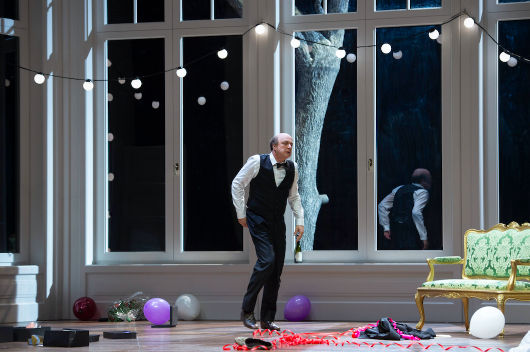 OPER_DON PASQUALE_OPERNHAUS ZURICH_C_MONIKA RITTERSHAUS_SZENIK