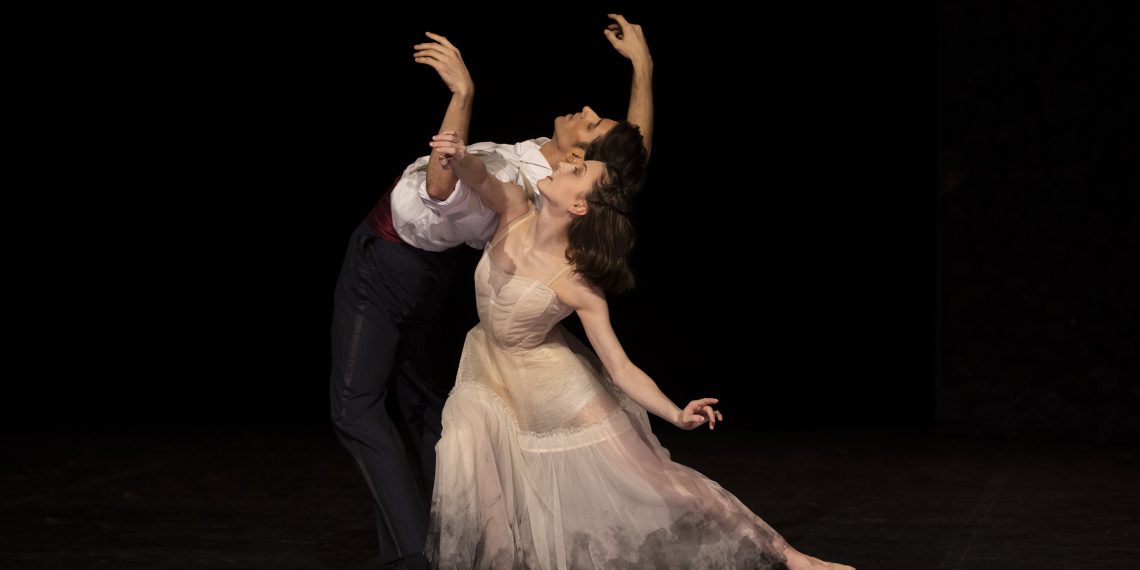 TANZ_RUSS_BADISCHES STAATSTHEATER KARLSRUHE_C_Costin Radu_SZENIK