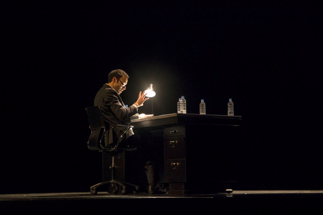 THEATRE_PARADOXAL_NEST THEATRE_C_SAMUEL PONCET_THIONVILLE_SZENIK