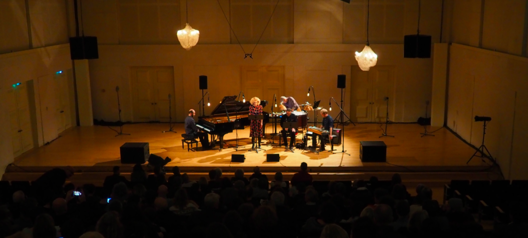 FESTIVAL_SZENIK_ce qui nous agite danse-avec-nathan-golshem-c-morgane-ahrach