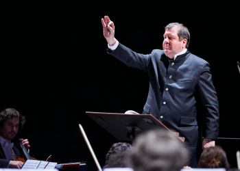 KLASSIK_KONZERT_SINFONIEORCHESTER BASEL_IVOR LEVIT_C_BENNO HUNZIKER_BASEL_SZENIK