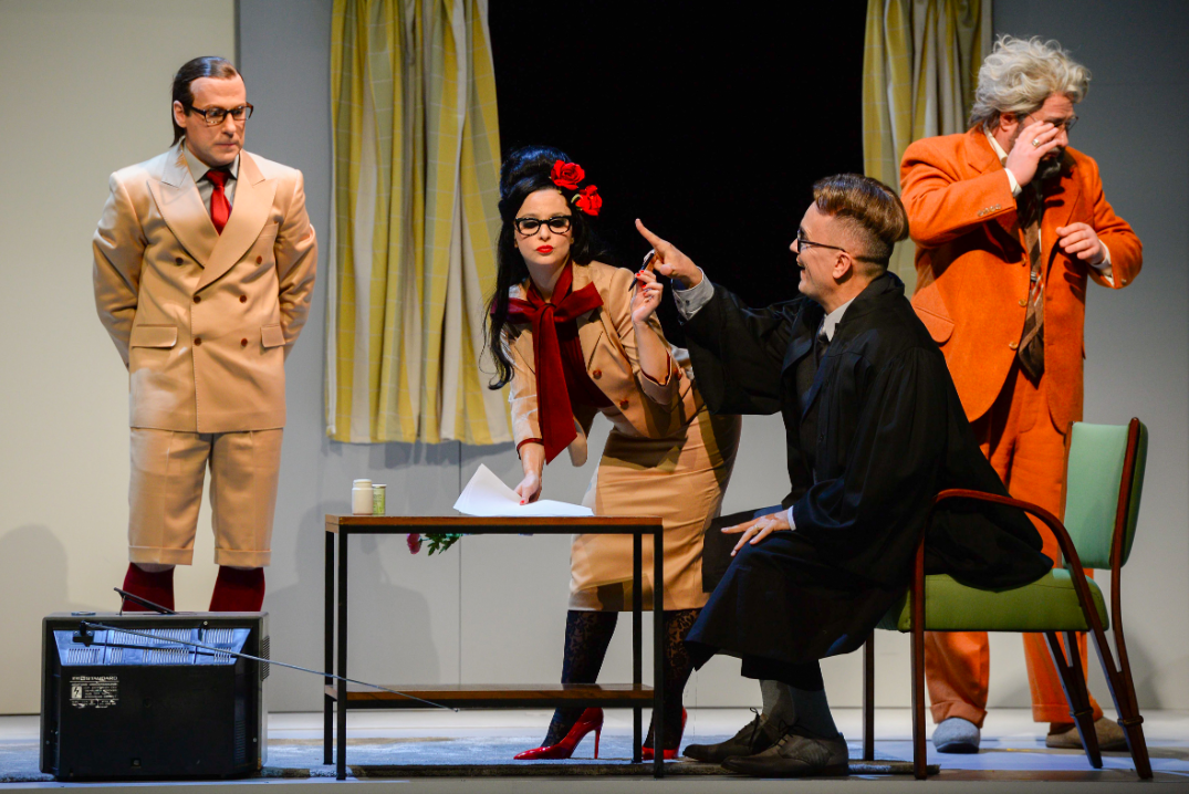 OPER_DON PASQUALE_NATIONALTHEATER MANNHEIM_C_HANS JORG MICHEL_SZENIK