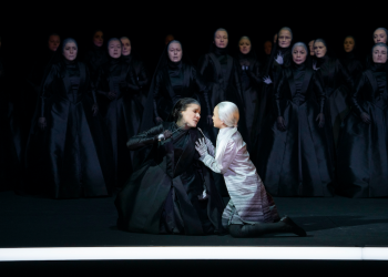 OPER_IPHIGENIE EN TAURIDE_OPERNHAUS ZURICH_C_MONIKA RITTERSHAUS_SZENIK
