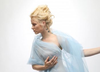 DANSE_DON_T YOU SEE IT COMING_SARAH BALTZINGER_METZ_THIONVILLE_LUXEMBOURG_SZENIK