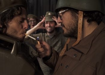 theatre_my father held a gun_c_Anastasis Sarakatsanos_theatre national_bruxelles_szenik