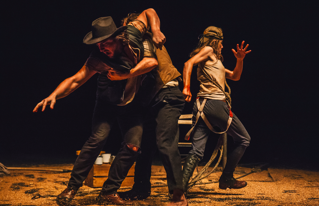 THEATRE_COWBOY_C_Raphaël Gilles_FESTIVAL FACTORY_LIEGE_SZENIK