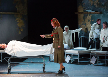 FIGARO GETS A DIVORCE_GRAND THEATRE DE GENEVE_SZENIK