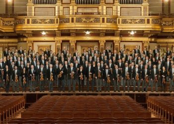 Klassik_Wiener-Philharmoniker_br_©-Lois-Lammerhuber_festspielhaus baden baden_szenik