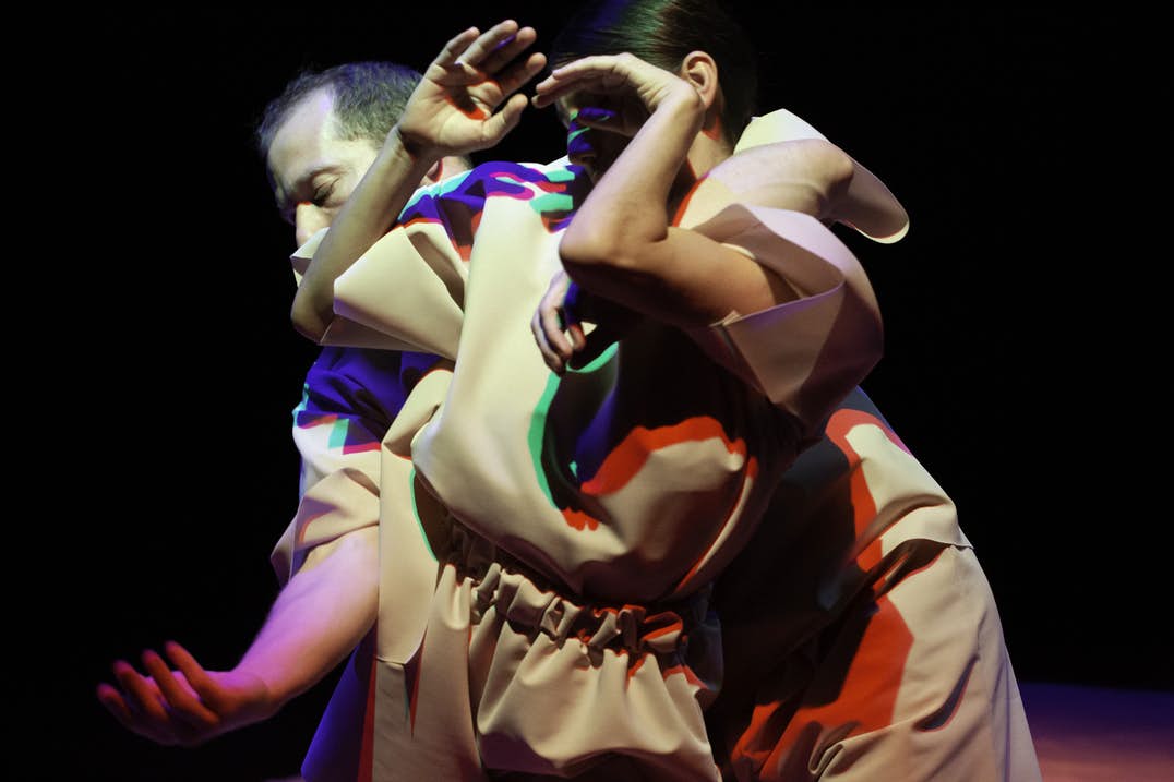 danse_glitch_c_Laetitia Bica_theater freiburg_brigittines_bruxelles_szenik