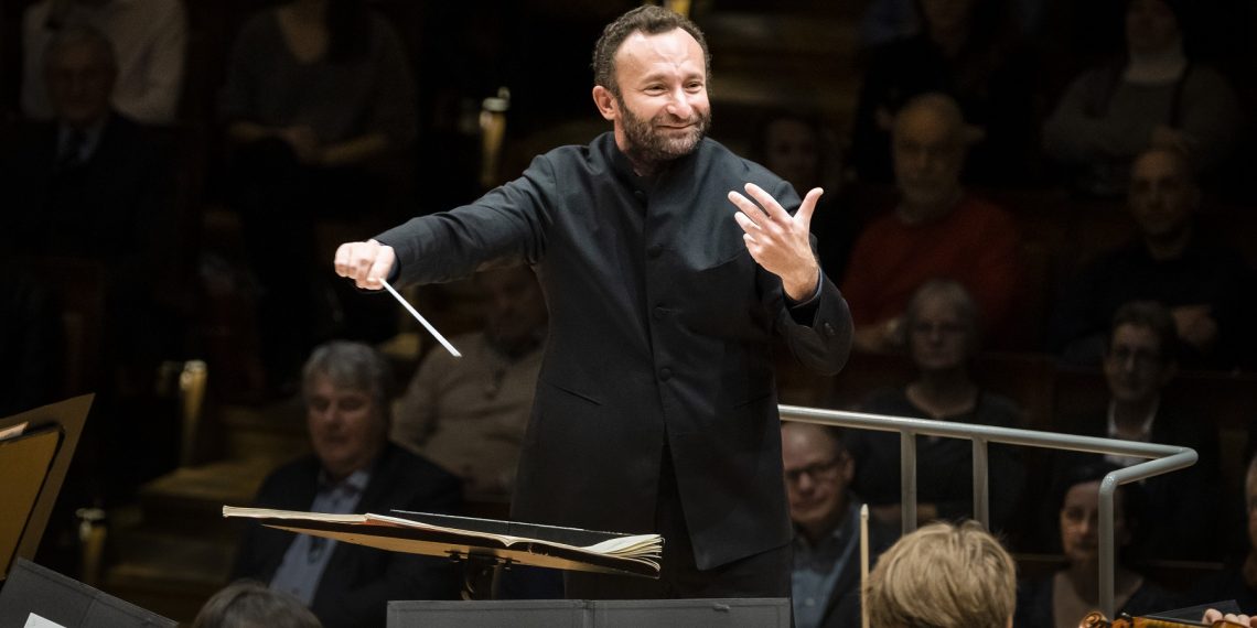 Kirill Petrenko_c S Rabold_Phil_190109_.jpg