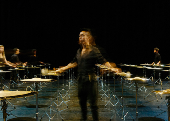 100 Cymbals_les percussions de Strasbourg_festival musica_Ian-Byers Gamber pour LA Phil_szenik