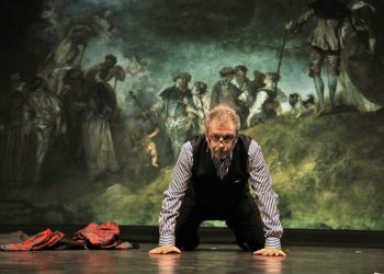theatre-toute histoire_acb bar le duc_c_Goldo Production – Corpus Production_szenik