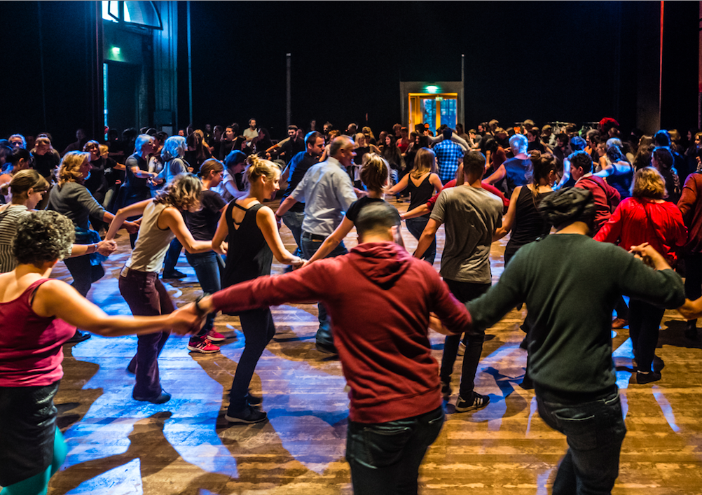 Dabke Community Dancing im Rahmen von Zuhören I Foto: Jason Krüger