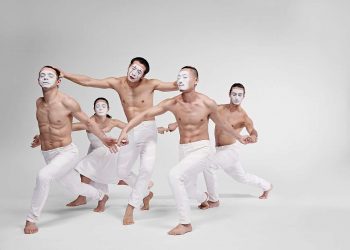 la divina comedia_c_christian kaufmann_konzert theater bern_szenik