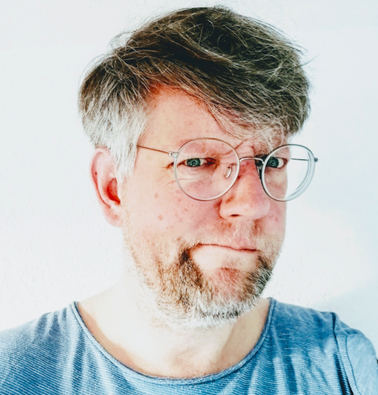 „Kinder-und Jugendtheater ist für mich gleichverbunden mit Diskussion, Demokratie-und Empathiefähigkeit.“ Interview mit Sven Wisser, Theaterleiter der Jungen Bühne Ulm