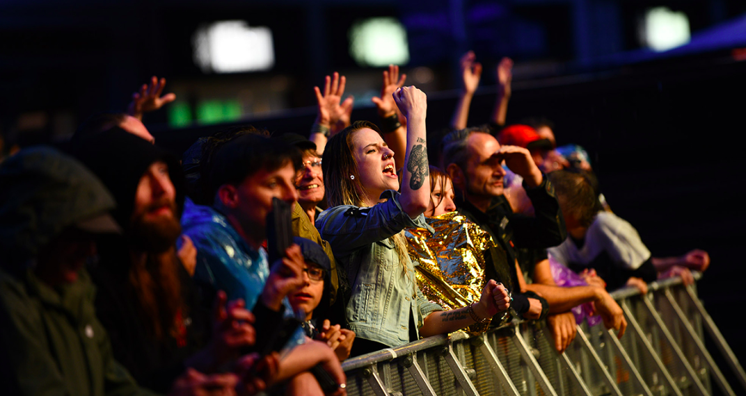Aussicht auf das STIMMEN-Festival 2021: Voraussichtlich stattfindende Konzerte in Burghof verlegt