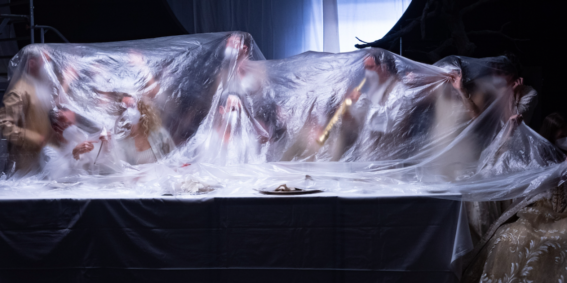 Die Staatsoper Stuttgart zeigt eine virtuelle Ausstellung zu Leben, Tod und Auferstehung in sieben Stationen