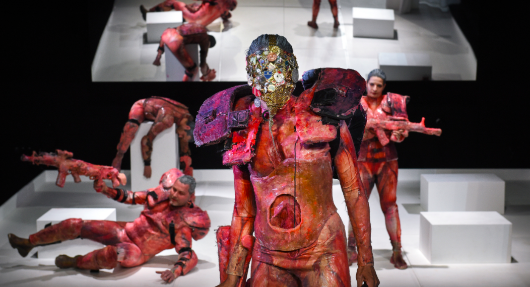 Wounds are forever (Selbstporträt als Nationaldichterin)