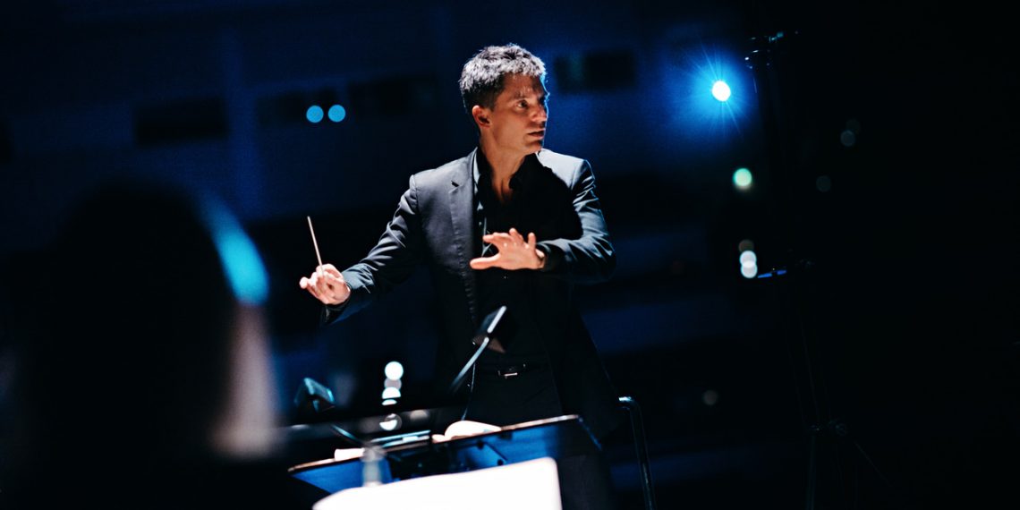 01_Robin_Davis_Andrea D´Aquino