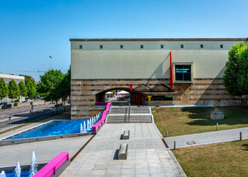 Schauspiel Stuttgart: Interaktives Wahrheitsexperiment von Gernot Grünewald & Thomas Taube feiert am 25. Juni Uraufführung