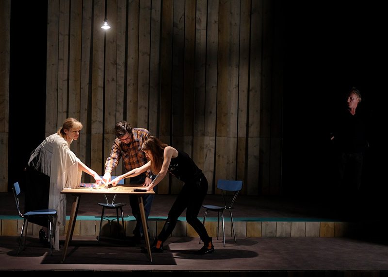 La compagnie Epik Hotel recherche un.e administrateur·rice de production