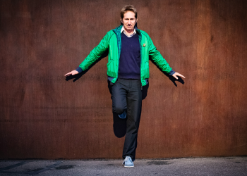 Der Musiker, Theater- und Hörspielautor Schorsch Kamerun inszeniert bei den ARD Hörspieltagen 2021 die Premiere seines neuen Live-Hörspiels „Unerhörter Sound“ © SWR/Sandra Then-Friedrich