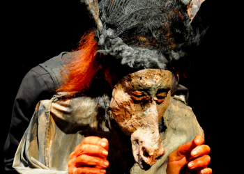 Die Puppenspielerin Ilka Schönbein im Gespräch: „Es sind vor allem meine Puppen, die erzählen wollen.“