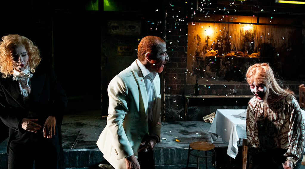 Draußen vor der Tür