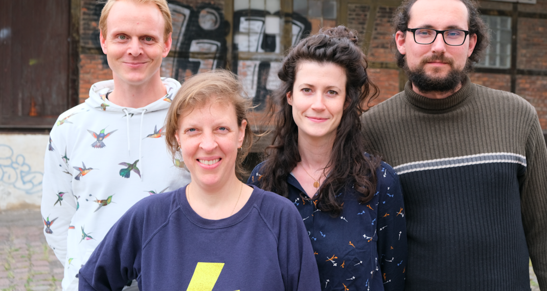 Perspectives 2022 – Theaterkollektiv Markus & Markus im Gespräch zu „Die Brieffreundschaft“: Wie werden zukünftige Generationen auf unser heutiges Strafen blicken?￼