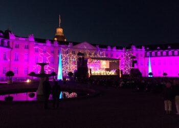 Schloss In Flammen