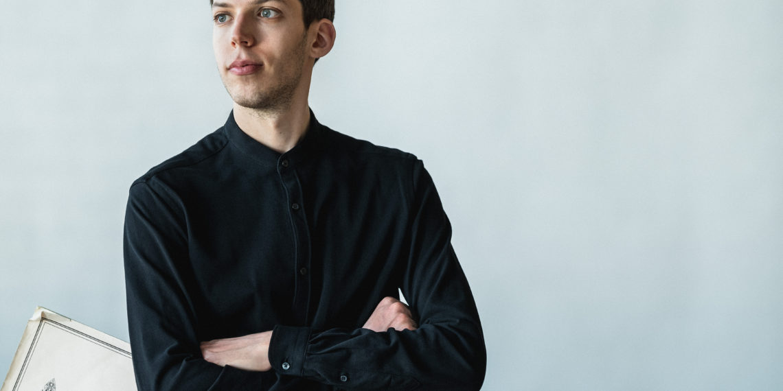 SWR Vokalensemble: Vorzeitige Vertragsverlängerung von Yuval Weinberg