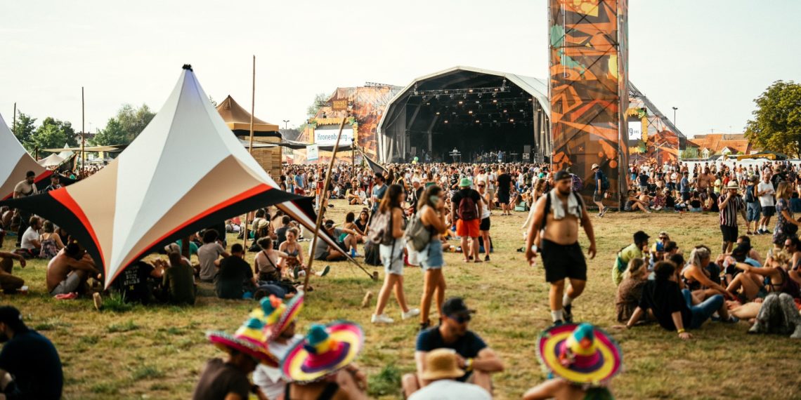 SUMMER VIBRATION FESTIVAL