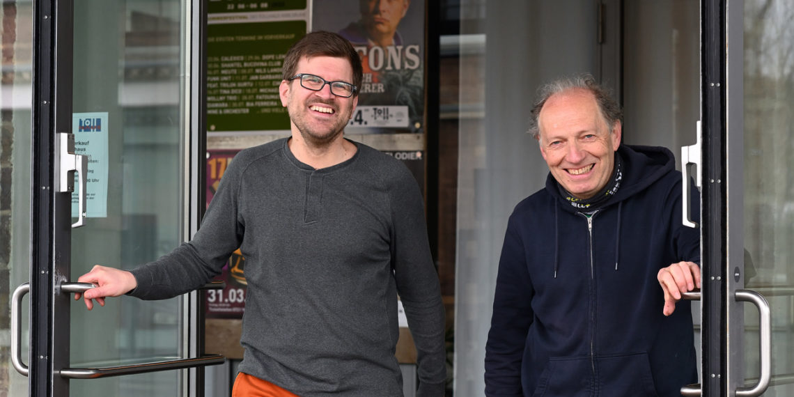 Staffelübergabe im Kulturzentrum TOLLHAUS: Sebastian Bau folgt als Geschäftsführer auf Bernd Belschner