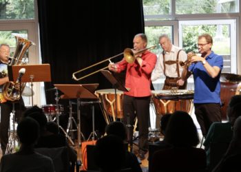 MUSEUM FRIEDER BURDA : VOM KUHHORN BIS ZUM GARTENSCHLAUCH