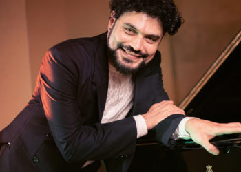 Pervez Mody: Klavierkonzert mit indischen Klängen