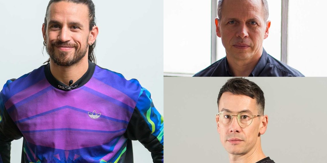 a Folia & Instantly Forever