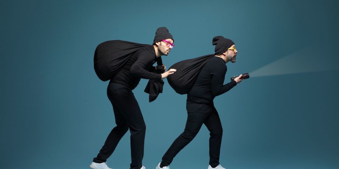 Ballaké Sissoko, V. Segal, É. Parisien, V. Peirani