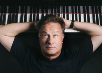 LARS REICHOW