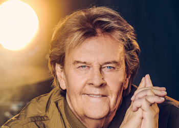 HOWARD CARPENDALE // LIVE MIT BAND