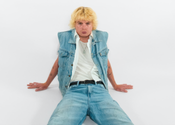 JOHNNY JANE + AMOR BLITZ