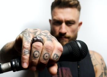 INFINITE REFLECTION TOUR