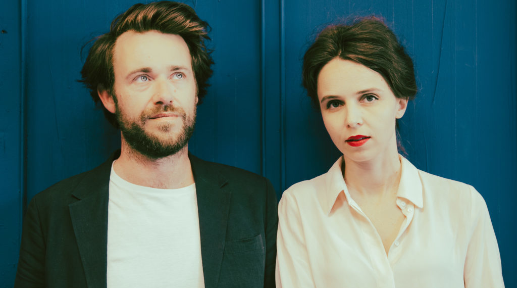 Révolution silencieuse, premier album épique du duo Aube