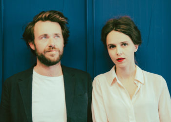 Révolution silencieuse, premier album épique du duo Aube